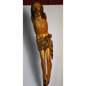 Scultura di Cristo in avorio. S: XVI