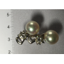 Ensemble de boucles d'oreilles en or blanc de loi avec des diamants brillants et de perles