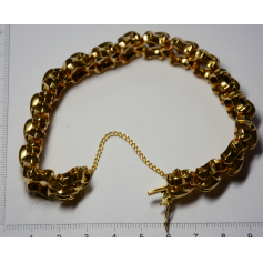 Armband bestehend aus gold 