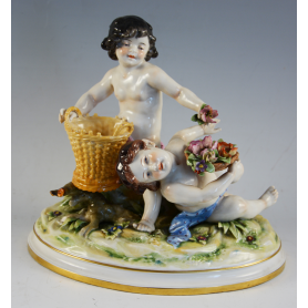La figura de porcellana decorada italià