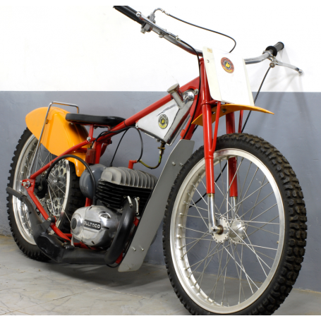 Bultaco. Model De Speedway. 250cc. 