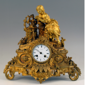 Reloj de sobremesa estilo Luis XV
