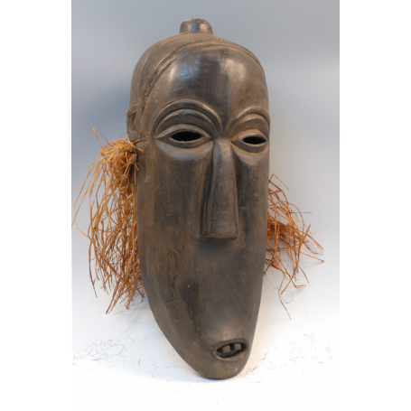 Máscara se utilizaba en ceremonias de iniciación