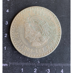 pièces de 5 pesos 30 grammes d'argent 900 mm. 1947.