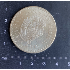 Moneda de 5 pesos. 30 gr. plata 900mm. 1948.