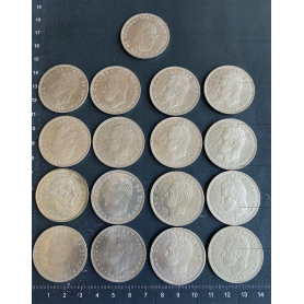 Lot of 17 coins of 100 pesetas.